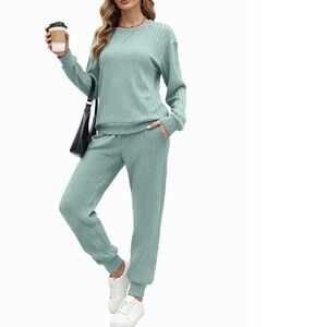 NWT Jogger Set, Tracksuit, Lounge Set  with Pockets Size X-Large